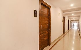 Fabhotel Dt - Lb Nagar